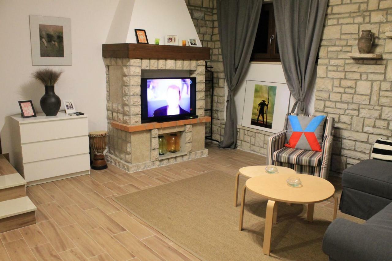 Apartments Dina Пула Екстер'єр фото