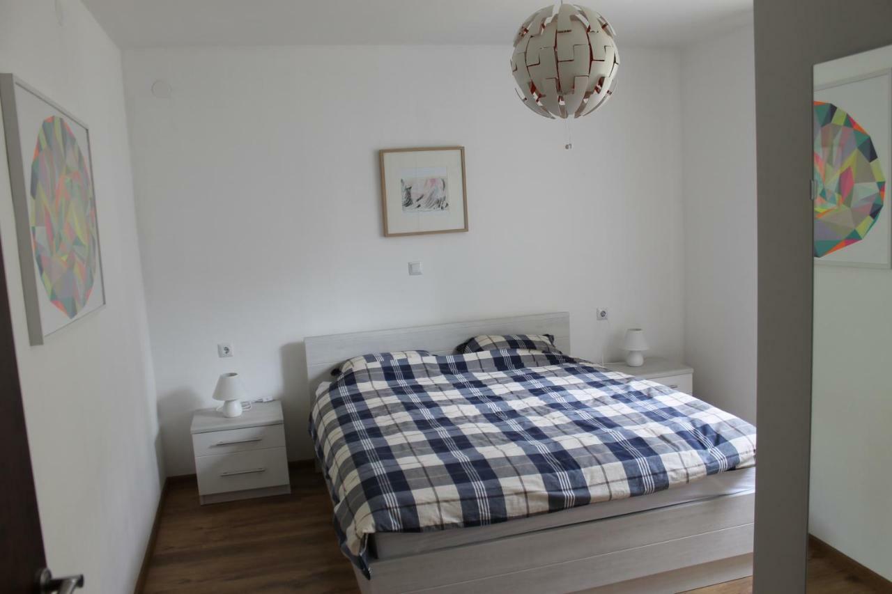 Apartments Dina Пула Екстер'єр фото