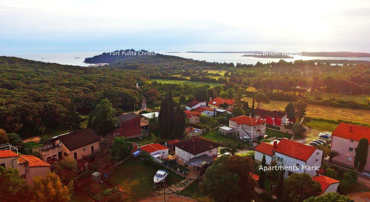 Apartments Dina Пула Екстер'єр фото