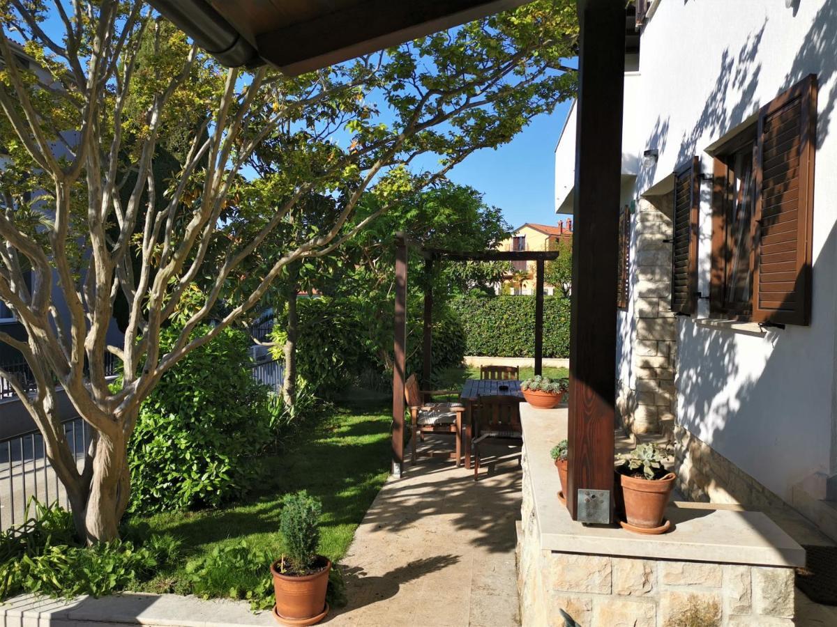 Apartments Dina Пула Екстер'єр фото